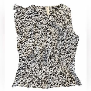 NWT Express Black/White Ruffled Asymmetrical Sleeveless Blouse, Women’s Medium